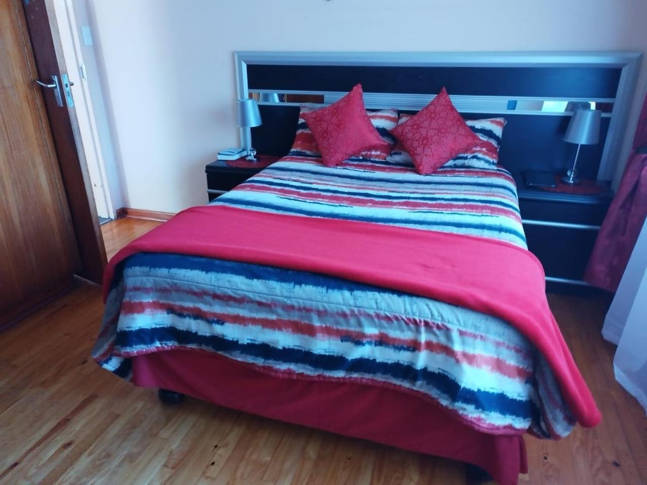Tj Self-Catering Appartement Graaff-Reinet Kamer foto