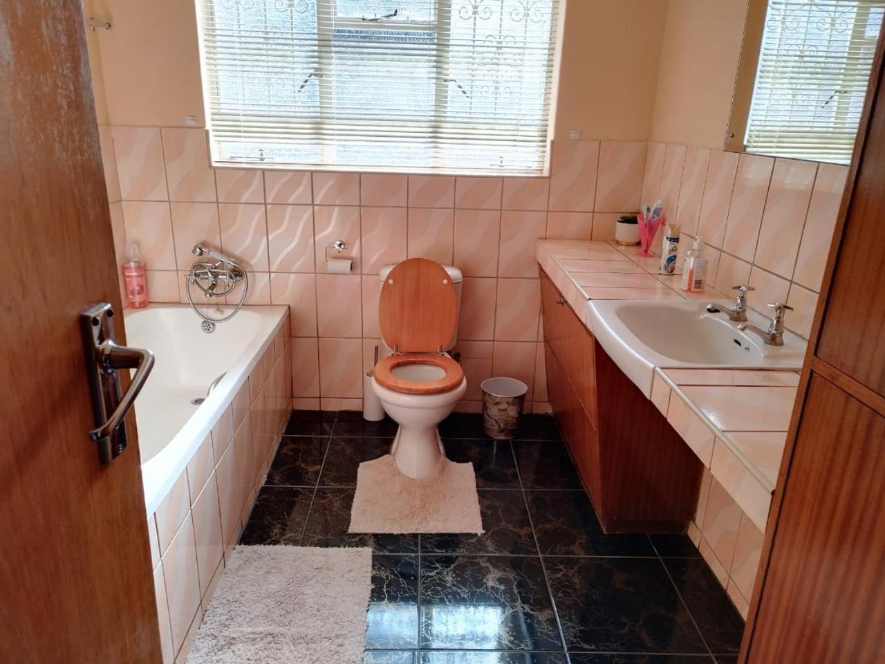 Tj Self-Catering Appartement Graaff-Reinet Kamer foto