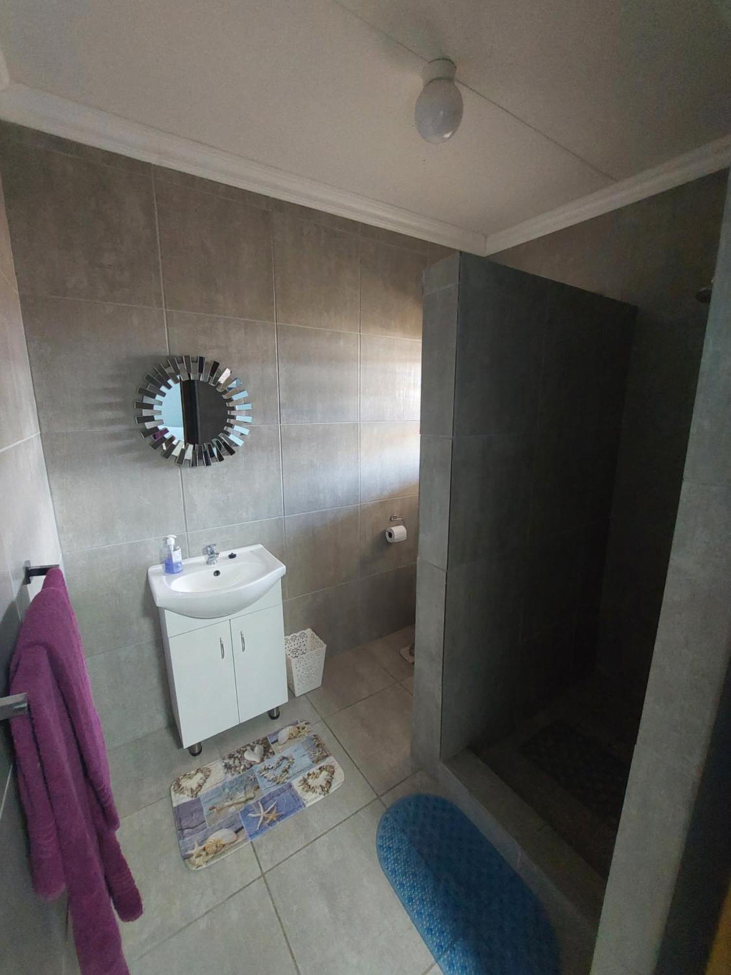 Tj Self-Catering Appartement Graaff-Reinet Kamer foto